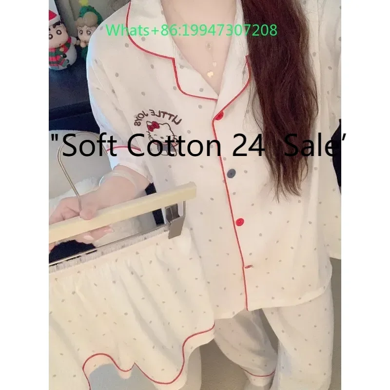Summer new white lapel pure cotton cute cartoon HelloKitty pajamas women's short-sleeved short trousers three-piece loungewear
Summer new white lapel pure cotton cute cartoon HelloKitty pajamas women's short-sleeved short trousers three-piece loungewear