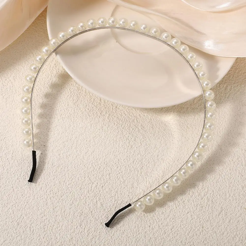 Exquisite Pearl Hair Accessory Elegant White Pearl Headband for Women Girls Stylish Beaded Hair Hoop with Faux for Birthday
Exquisite Pearl Hair Accessory Elegant White Pearl Headband for Women Girls Stylish Beaded Hair Hoop with Faux for Birthday