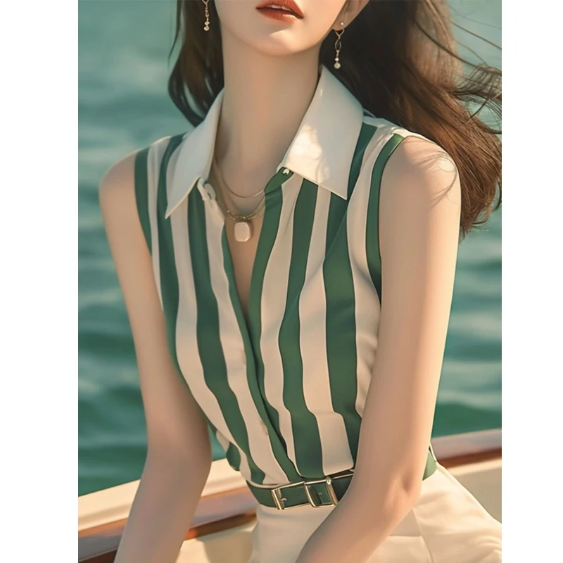 Fashion Simplicity Striped Sleeveless Blouse Summer New Polo Neck Thin Youth Elegant Shirt Tops Temperament Office Women Clothes
Fashion Simplicity Striped Sleeveless Blouse Summer New Polo Neck Thin Youth Elegant Shirt Tops Temperament Office Women Clothes