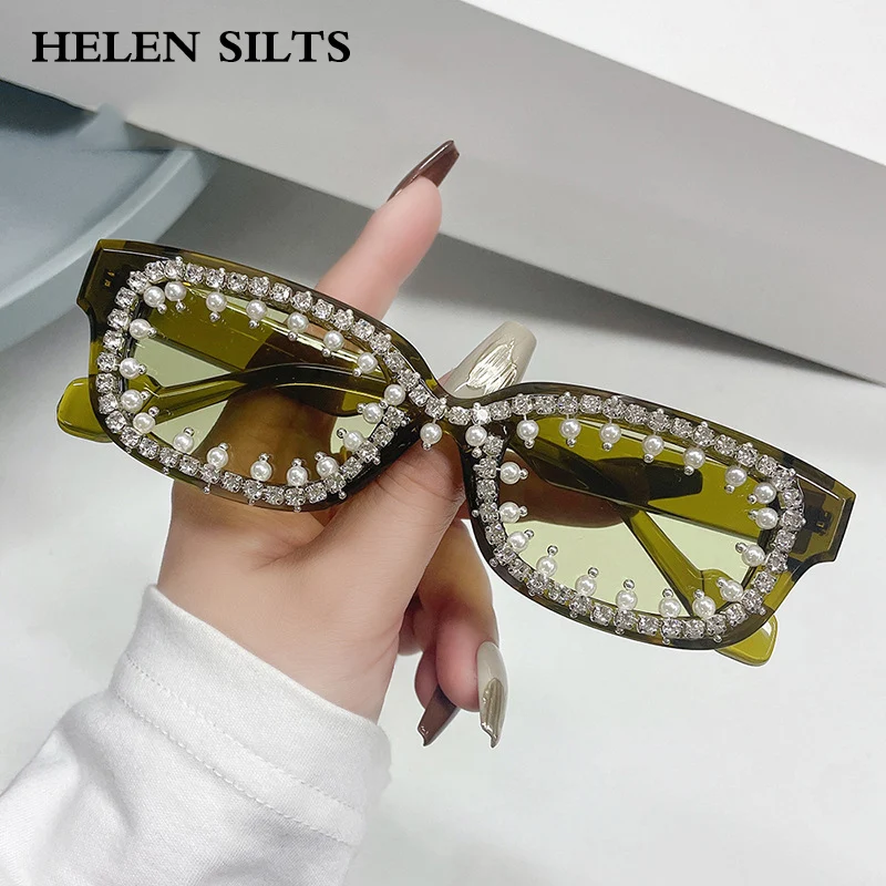 Brand Designer Luxury Diamond Pearl Square Sunglasses Women For Female Fashion Vintage Punk Crystal Popular SunglassesUV400
Brand Designer Luxury Diamond Pearl Square Sunglasses Women For Female Fashion Vintage Punk Crystal Popular SunglassesUV400