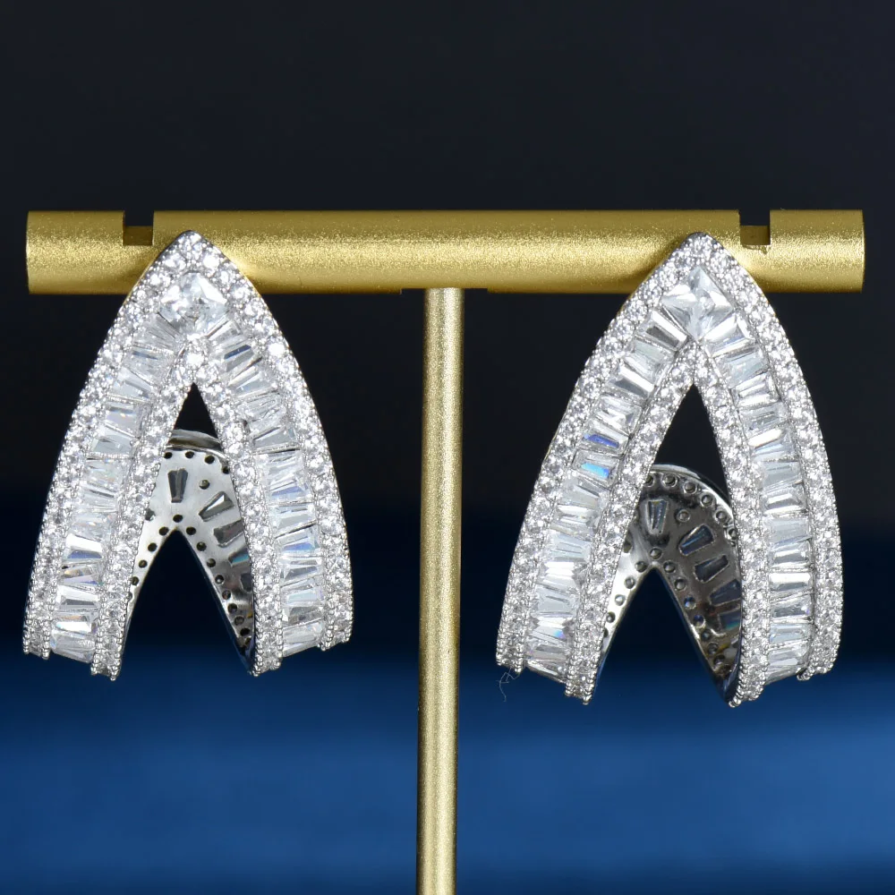 HIBRIDE Super Bohemia Stud Earrings for Women Full Micro Paved Cubic Zirconia Bridal Wedding Jewelry Bagutte Earring E-1083
HIBRIDE Super Bohemia Stud Earrings for Women Full Micro Paved Cubic Zirconia Bridal Wedding Jewelry Bagutte Earring E-1083