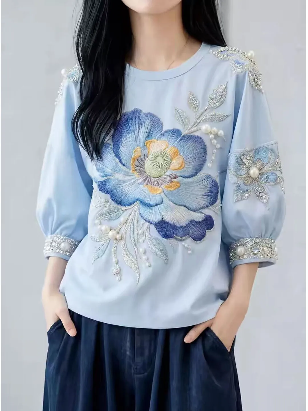 Fashionable Korean Style Embellished Floral Shirt Elegant Sensation Beautiful Outfit Top Women Heavy Work Bead Design Summer ...
Fashionable Korean Style Embellished Floral Shirt Elegant Sensation Beautiful Outfit Top Women Heavy Work Bead Design Summer ...