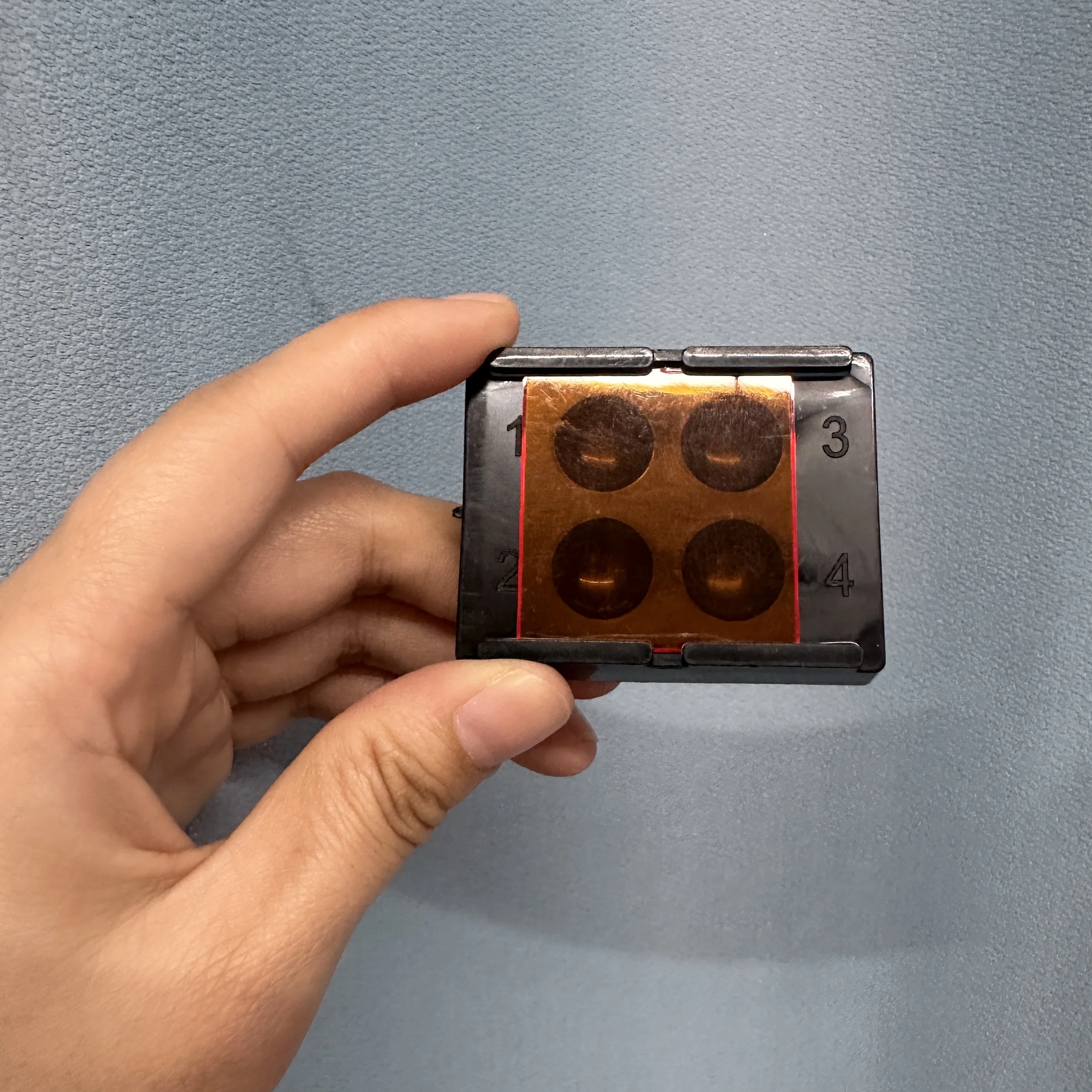 4Holes Dental Veneer Storage Box Teeth Patch Shading Light Storage Case Denture Retainer Molar Boxes
4Holes Dental Veneer Storage Box Teeth Patch Shading Light Storage Case Denture Retainer Molar Boxes