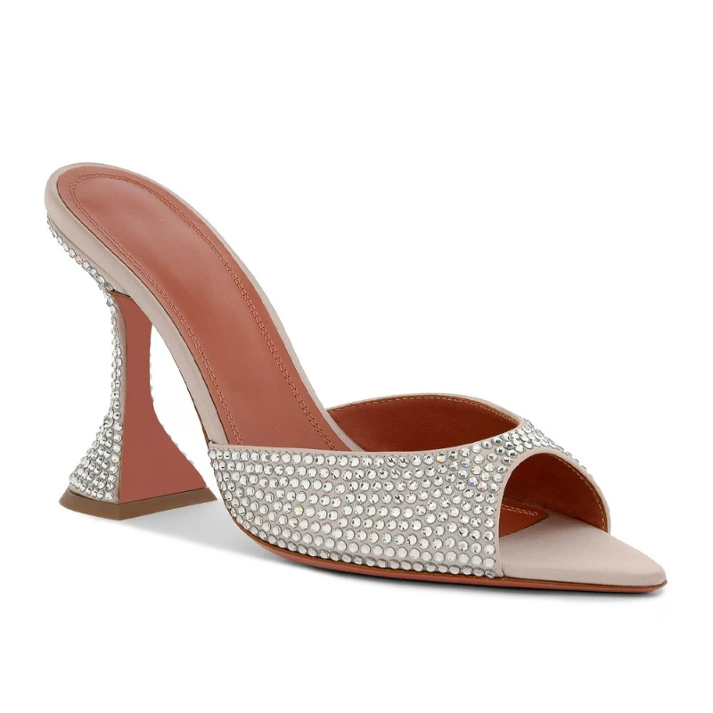 Elegant Women Satin Mule Sandals Rhinestone Crystal Embellished Flat Shoes Sexy Summer Slip On Low Heel Casual Outdoor
Elegant Women Satin Mule Sandals Rhinestone Crystal Embellished Flat Shoes Sexy Summer Slip On Low Heel Casual Outdoor
