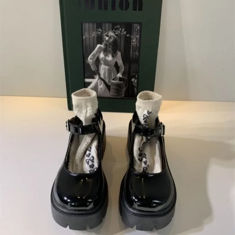 2025 Brand Ladies Shoes Shallow Women's High Heels Fashion Buckle Strap Plus Size Dress Best Seller Heels Women Mary Jane Shoes
2025 Brand Ladies Shoes Shallow Women's High Heels Fashion Buckle Strap Plus Size Dress Best Seller Heels Women Mary Jane Shoes