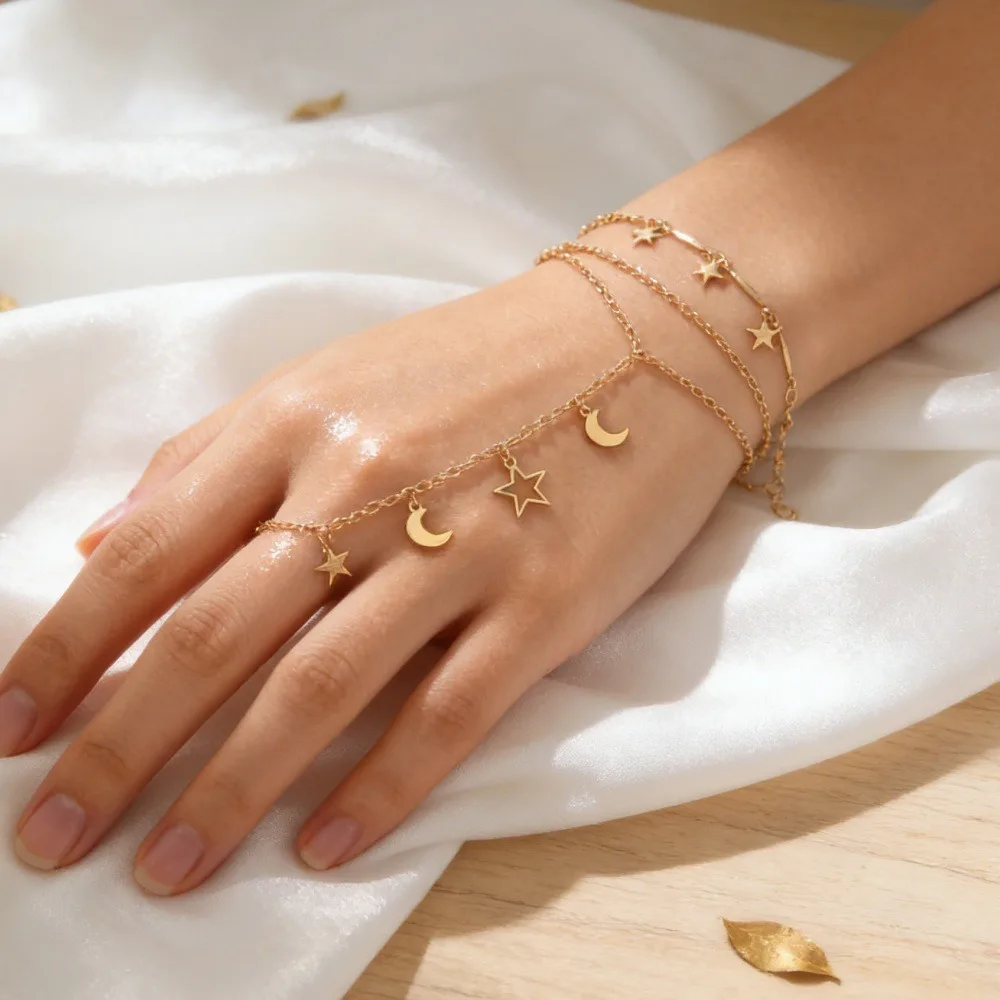 Gold Star Moon Finger Bracelet Layered Chain Hand Harness Adjustable Slip Ring Boho Celestial Jewelry Gift For Women
Gold Star Moon Finger Bracelet Layered Chain Hand Harness Adjustable Slip Ring Boho Celestial Jewelry Gift For Women