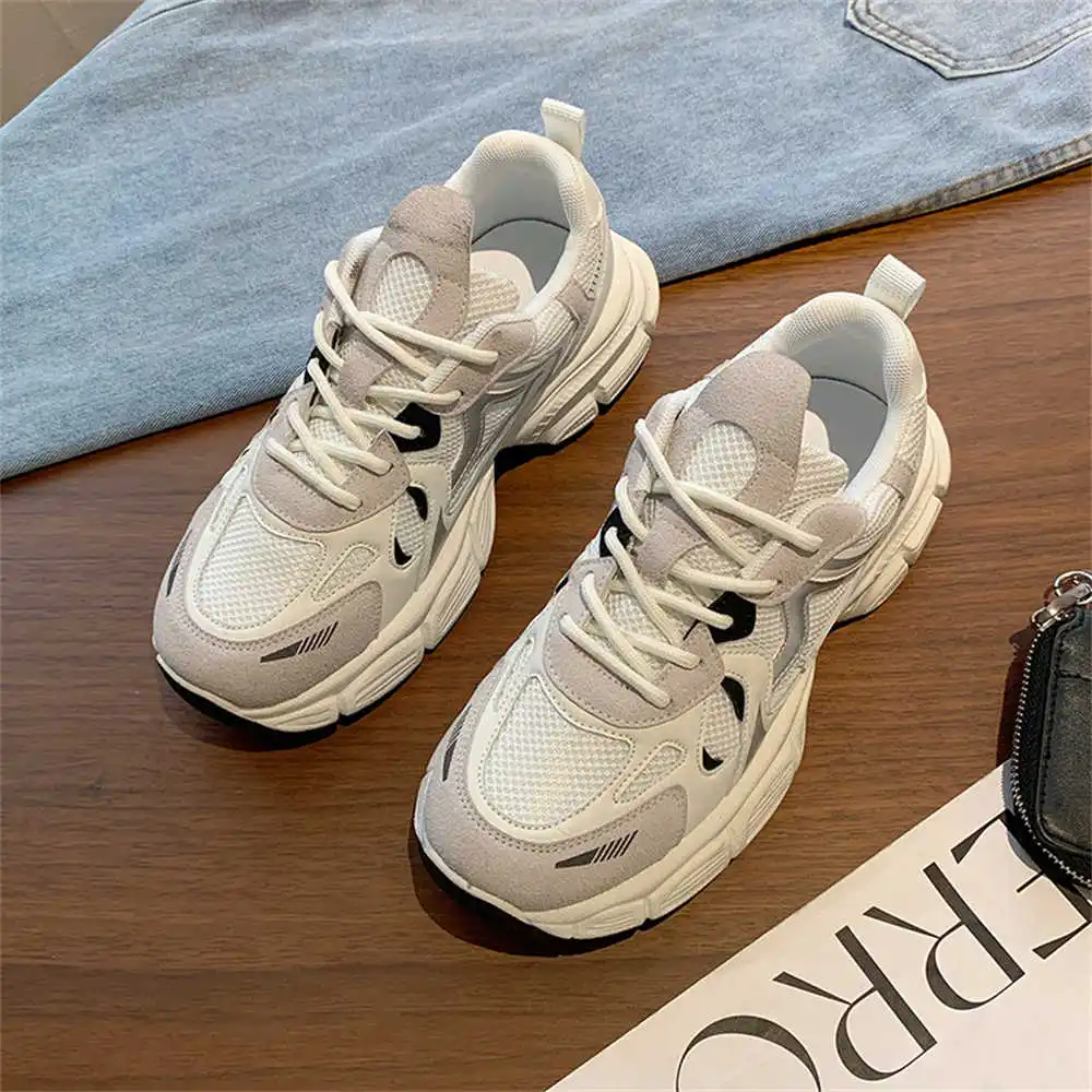 Кроссовки Platforme 35-40, люксовый бренд, красные теннисные туфли, пара, женские, черные, баскетбольные, спортивные, первоклассный бренд, Вьетнам, обувь
Кроссовки Platforme 35-40, люксовый бренд, красные теннисные туфли, пара, женские, черные, баскетбольные, спортивные, первоклассный бренд, Вьетнам, обувь