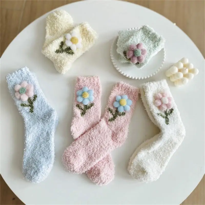L38E женские носки из кораллового флиса, утепленные носки для сна с 3D плюшевым цветком и нечетким полом
L38E женские носки из кораллового флиса, утепленные носки для сна с 3D плюшевым цветком и нечетким полом