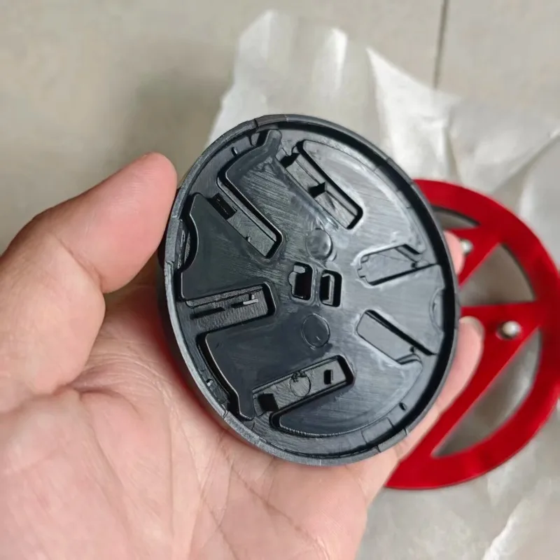 2025 Горячие колпаки втулки, замена мусора, 110 мм 87 мм, значок передней решетки автомобиля, эмблема задней крышки багажника, логотип для scirocco 2015 2016 2017
2025 Горячие колпаки втулки, замена мусора, 110 мм 87 мм, значок передней решетки автомобиля, эмблема задней крышки багажника, логотип для scirocco 2015 2016 2017