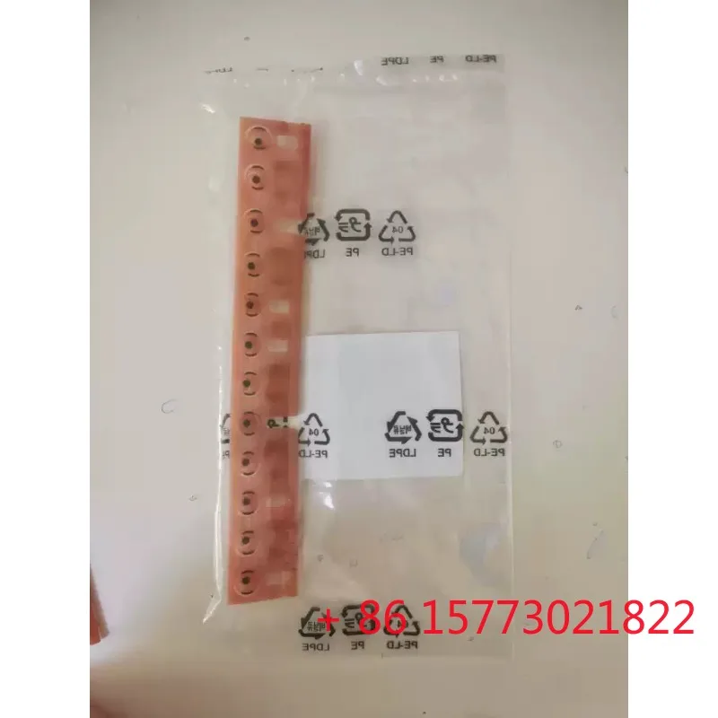 Conductive rubber for Yamaha keys is suitable for old 550/710/910/750/970, etc
Conductive rubber for Yamaha keys is suitable for old 550/710/910/750/970, etc