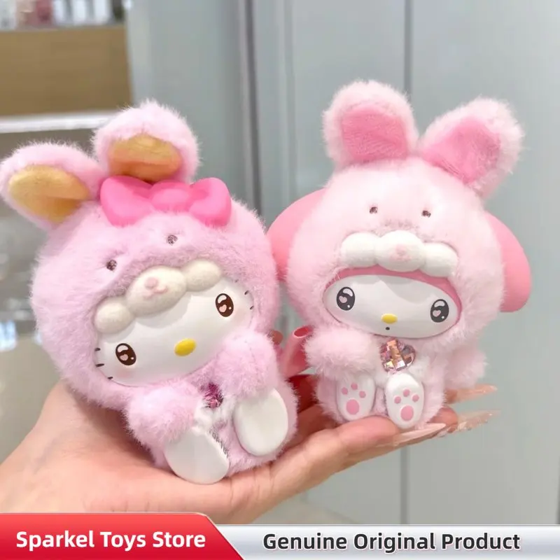 Оригинальные коллекционные фигурки Sanrio Diamond Bunny Baby Series в слепых коробках: милые виниловые плюшевые брелоки, куклы, подвески, игрушки, подарок на день рождения
Оригинальные коллекционные фигурки Sanrio Diamond Bunny Baby Series в слепых коробках: милые виниловые плюшевые брелоки, куклы, подвески, игрушки, подарок на день рождения