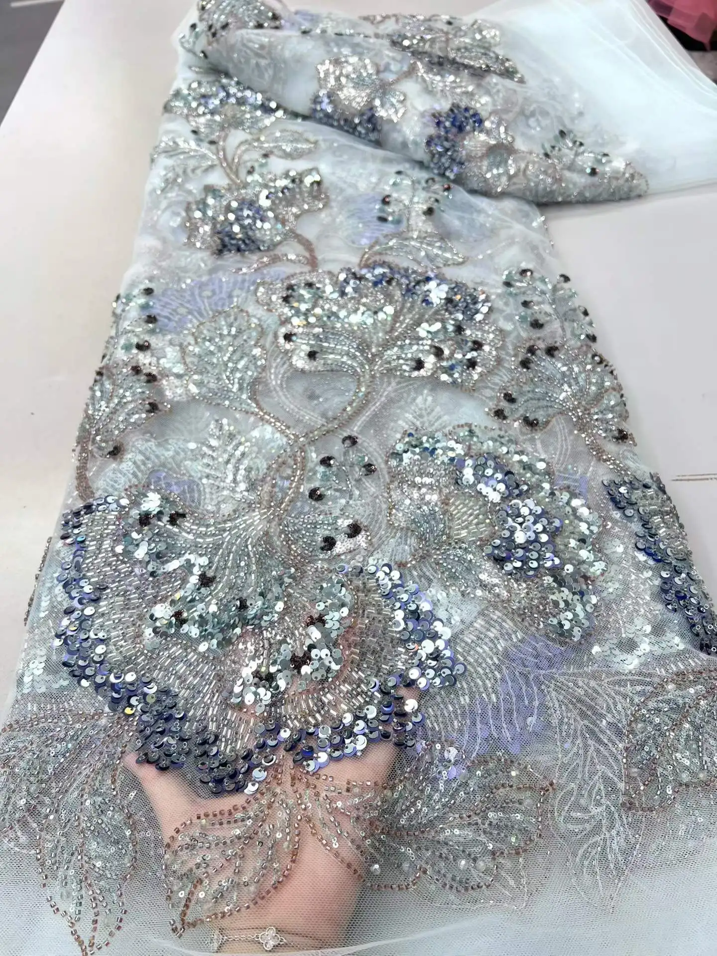 African Beads Groom Tulle lace Fabric 2026 High Quality Sequins Embroidery Lace French Tulle Laces For Nigeiran Party Sewing
African Beads Groom Tulle lace Fabric 2026 High Quality Sequins Embroidery Lace French Tulle Laces For Nigeiran Party Sewing