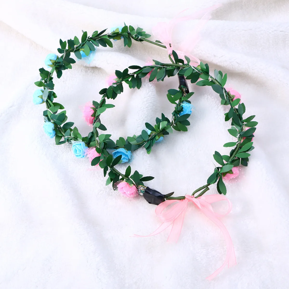 4Pcs LED Glow Garland Headband Purple Flower Floral Wreath Headbands Adjustable Wedding Party Festival Decoration
4Pcs LED Glow Garland Headband Purple Flower Floral Wreath Headbands Adjustable Wedding Party Festival Decoration