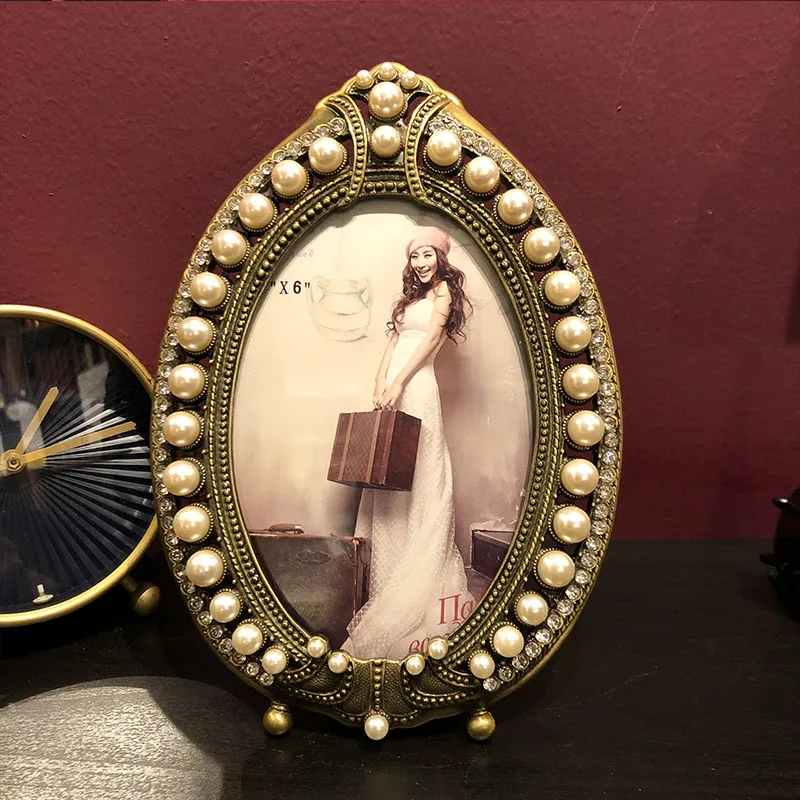 European Retro Metal Photo Frame Set Creative 6/7/10 Inch Home Decor Frame with Photo Printing Vintage Style Photo Frames
European Retro Metal Photo Frame Set Creative 6/7/10 Inch Home Decor Frame with Photo Printing Vintage Style Photo Frames