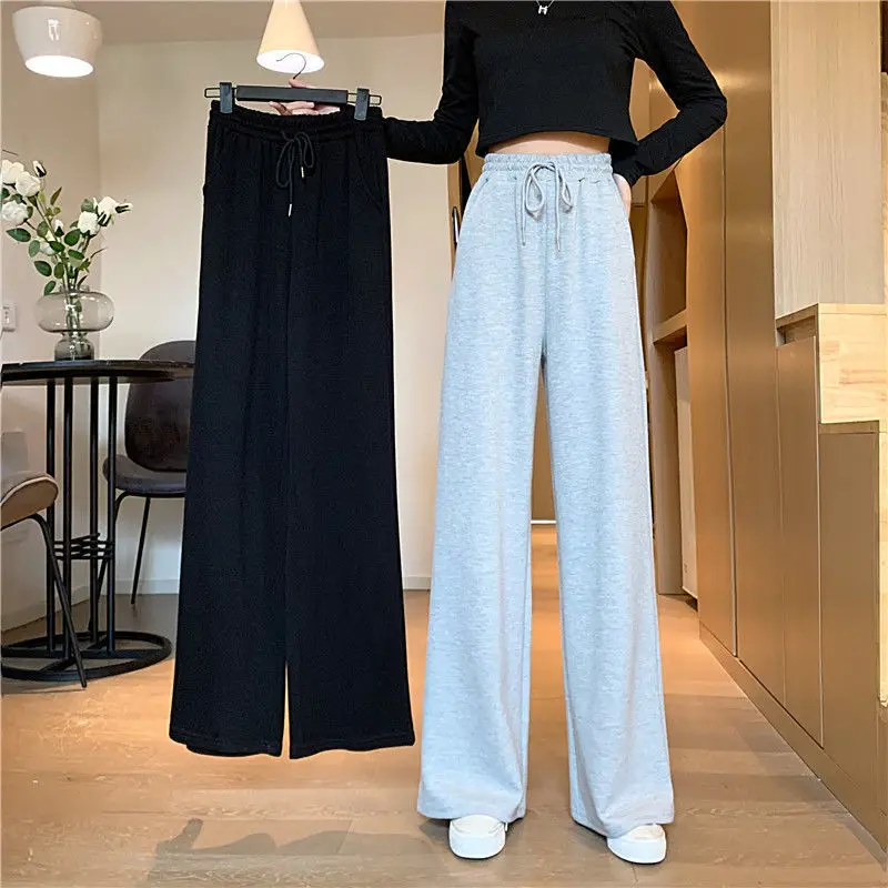 2025 Spring Autumn New Fashion Wide Leg Pants Female Large Size Loose Plus Velvet High Waist Casual Women's Sports Trousers
2025 Spring Autumn New Fashion Wide Leg Pants Female Large Size Loose Plus Velvet High Waist Casual Women's Sports Trousers