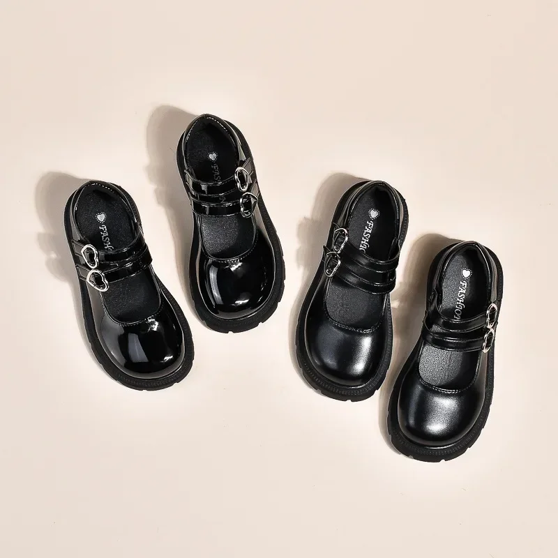 Girls Leather Shoes for Party Wedding Glossy Matte Children Performance Shoes with Love Big Kids Princess Mary Jane Shoes 2025
Girls Leather Shoes for Party Wedding Glossy Matte Children Performance Shoes with Love Big Kids Princess Mary Jane Shoes 2025