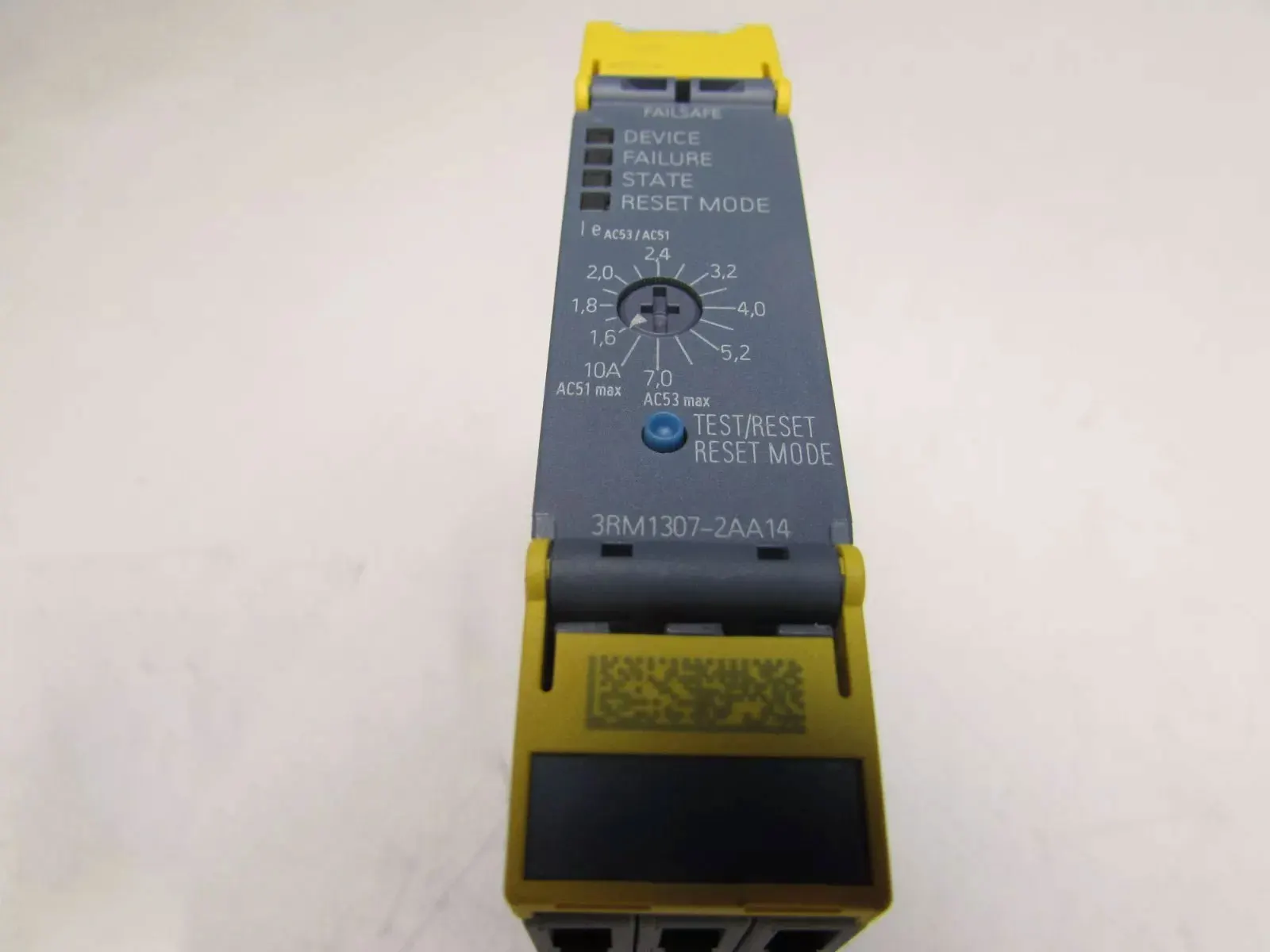 Совершенно новый 3RM1307-1AA04 3RM1307-1AA14 3RM1307-2AA04 3RM1307-2AA14 3RM1307-3AA04 Гарантия один год
Совершенно новый 3RM1307-1AA04 3RM1307-1AA14 3RM1307-2AA04 3RM1307-2AA14 3RM1307-3AA04 Гарантия один год