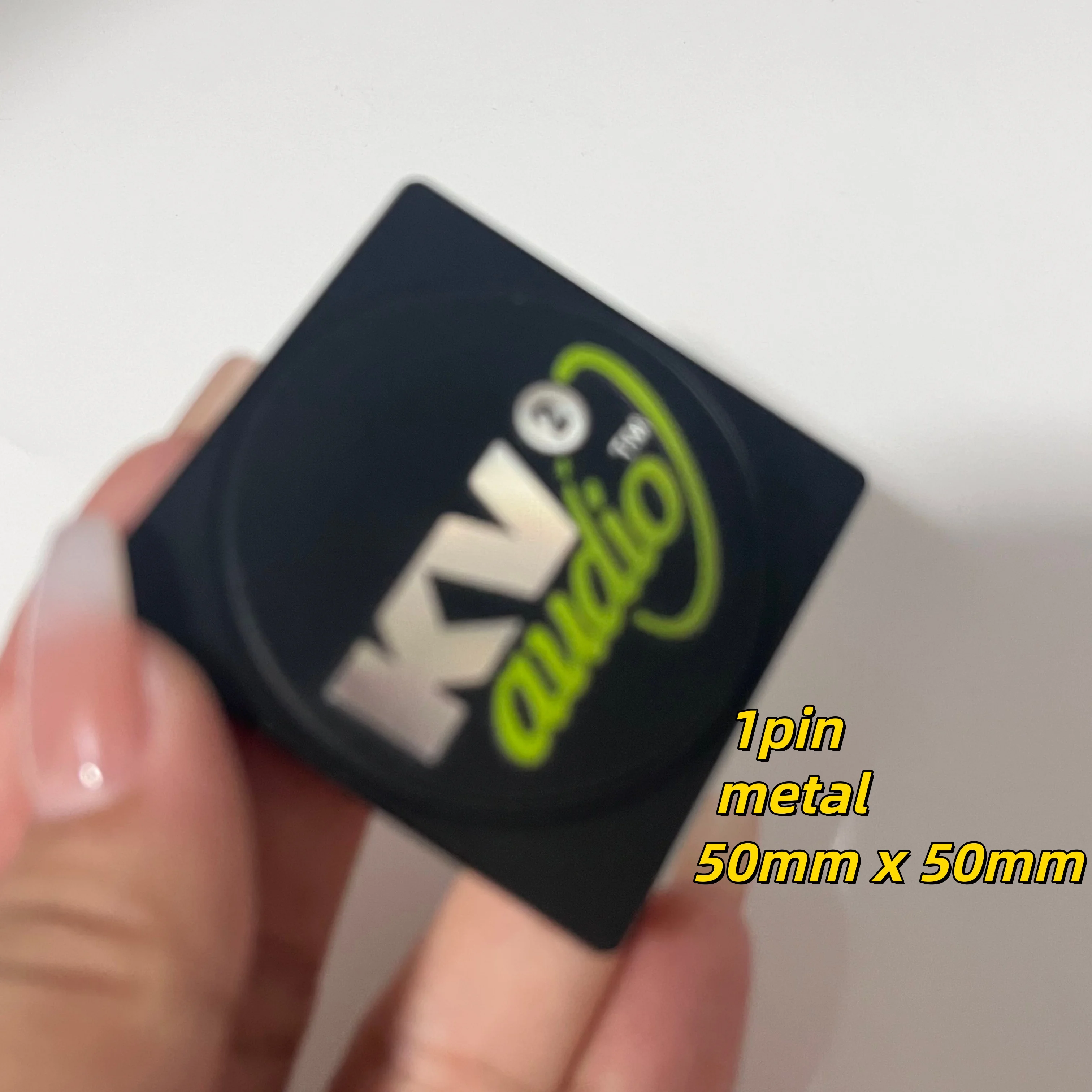 4pcs 10pcs 3D Metal 50mm KV2 Speakers High-Quality Emblem Logo Hi-Fi Audio Stereo Speaker Badge Audio Styling ForKV2 Accessories
4pcs 10pcs 3D Metal 50mm KV2 Speakers High-Quality Emblem Logo Hi-Fi Audio Stereo Speaker Badge Audio Styling ForKV2 Accessories