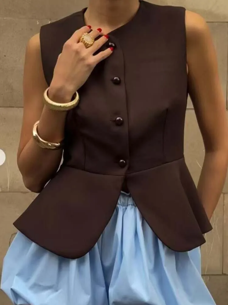 Women Vest Fashion Lotus Leaf Hem Vests for Women 2025 Autumn O-neck Sleeveless Coat Streetwear Chic Waistcoat Tops
Women Vest Fashion Lotus Leaf Hem Vests for Women 2025 Autumn O-neck Sleeveless Coat Streetwear Chic Waistcoat Tops