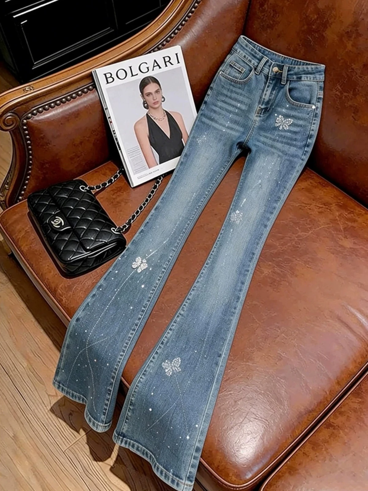 Blue Rhinestone Embellished High Waist Slimming Casual Jeans Women's Summer Fashionable Elegant Casual Loose Long Pants
Blue Rhinestone Embellished High Waist Slimming Casual Jeans Women's Summer Fashionable Elegant Casual Loose Long Pants