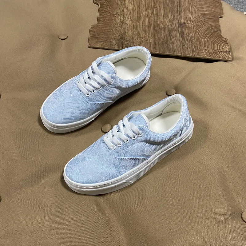 Summer Light Blue Large Size Shoes for Men, Fashionable, Breathable, Casual Trendy Shoes, Versatile Sneakers
Summer Light Blue Large Size Shoes for Men, Fashionable, Breathable, Casual Trendy Shoes, Versatile Sneakers