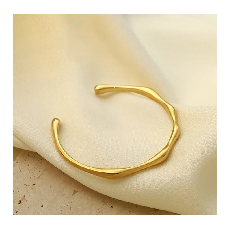 Simple Geometric Stainless Steel Bracelet Female Versatile Irregular Gold Non-fading Opening Titanium Steel Bracelet Bracelet
Simple Geometric Stainless Steel Bracelet Female Versatile Irregular Gold Non-fading Opening Titanium Steel Bracelet Bracelet