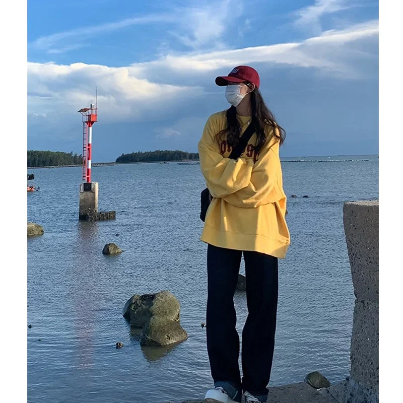 Толстовки женские с животным принтом уличная одежда однотонные легкие весенне-осенние универсальные укороченные тонкие гладкие на флисовой подкладке
Толстовки женские с животным принтом уличная одежда однотонные легкие весенне-осенние универсальные укороченные тонкие гладкие на флисовой подкладке