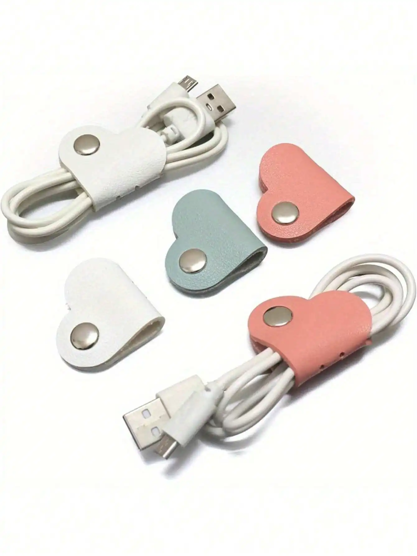 Органайзер для кабелей в форме сердца из искусственной кожи для зарядных устройств и наушников - 3/6/8 шт. в ассортименте, пастельные цвета
Органайзер для кабелей в форме сердца из искусственной кожи для зарядных устройств и наушников - 3/6/8 шт. в ассортименте, пастельные цвета