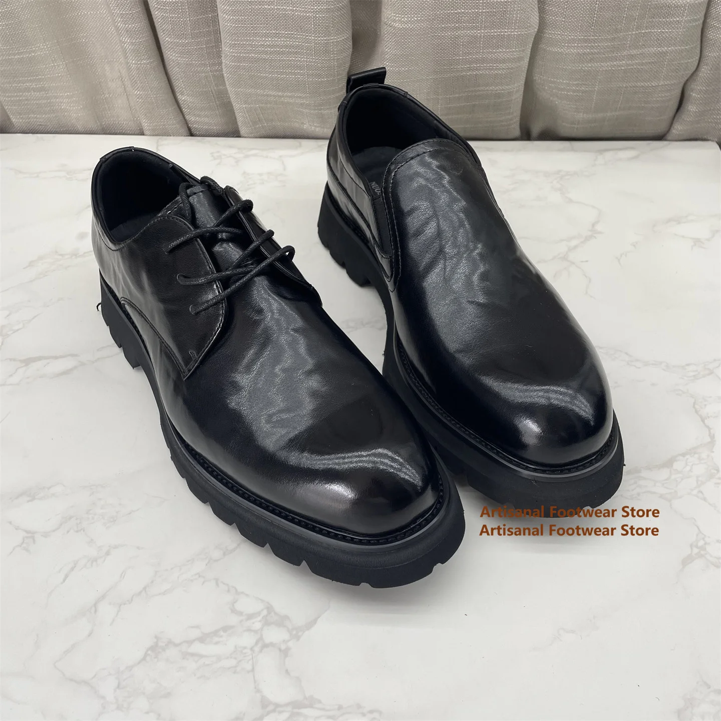 Black Thick-Soled Casual Shoes for Men British Style Business Dress Leather Shoes Height Increasing Men's Leather Shoes
Black Thick-Soled Casual Shoes for Men British Style Business Dress Leather Shoes Height Increasing Men's Leather Shoes