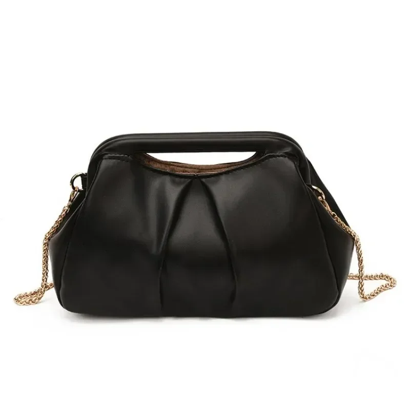 Designer Elegant Unique Diaper Bag: Stylish Crossbody Handbag For Women With Luxury Vintage Look And Large Capacity Tote
Designer Elegant Unique Diaper Bag: Stylish Crossbody Handbag For Women With Luxury Vintage Look And Large Capacity Tote