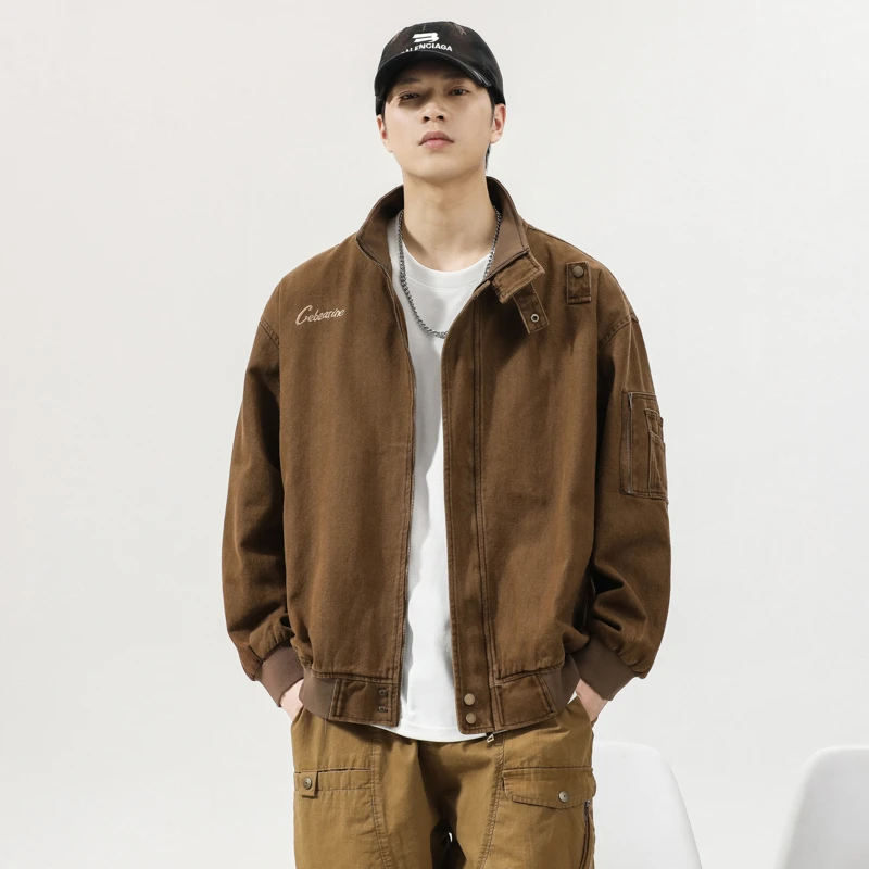 Stand Collar Denim Motorcycle Jacket Men Streetwear Fashion Loose Casual Vintage Bomber Coat Plus Size Jeans Jacket Outerwear
Stand Collar Denim Motorcycle Jacket Men Streetwear Fashion Loose Casual Vintage Bomber Coat Plus Size Jeans Jacket Outerwear