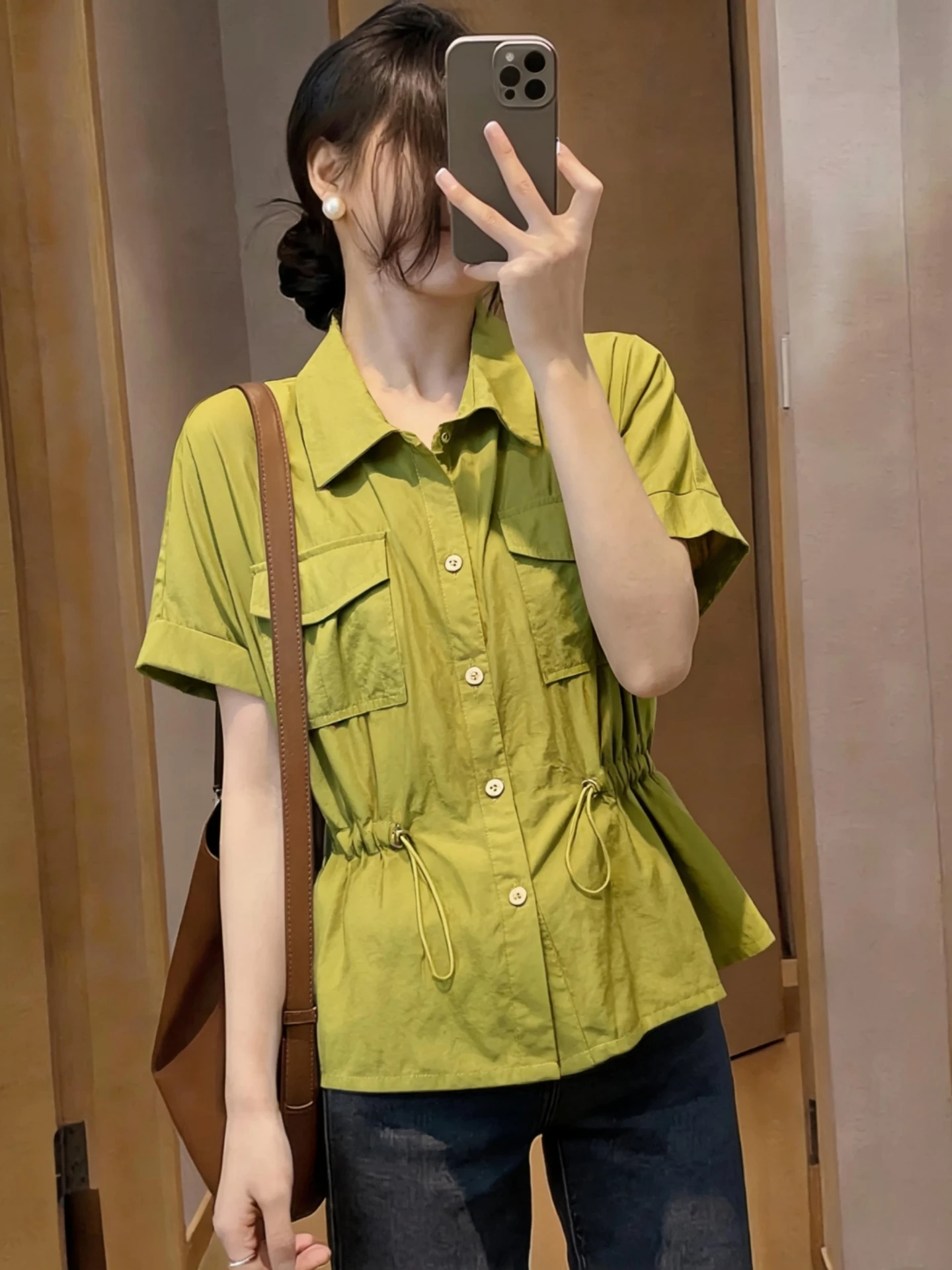 Women's Summer Work Shirt Double Pocket Drawstring Short Sleeve Cover Belly Slimming Design Casual Comfortable Loose Fit
Women's Summer Work Shirt Double Pocket Drawstring Short Sleeve Cover Belly Slimming Design Casual Comfortable Loose Fit