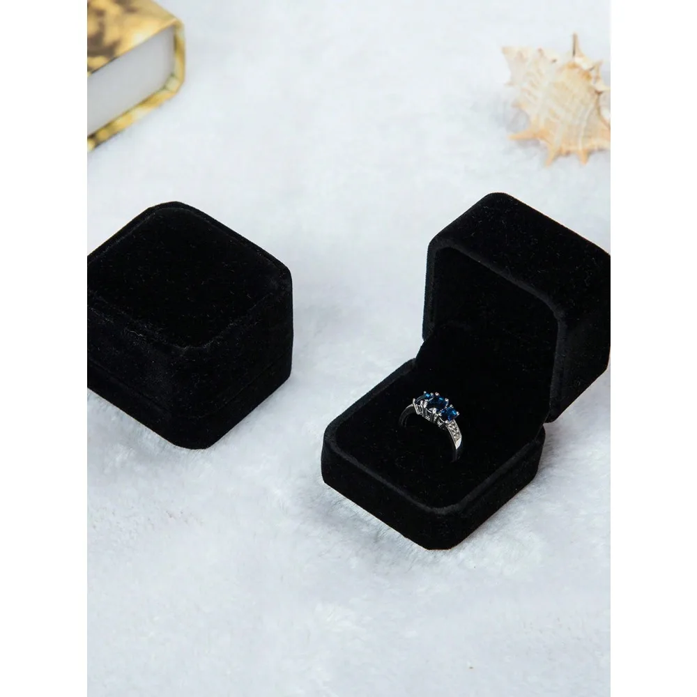 1pc Velvet Ring Box, Jewelry Box, Badge Box, Accessory Box. Women's Storage & Organization Box, Travel Essential, Dorm Decor, Au
1pc Velvet Ring Box, Jewelry Box, Badge Box, Accessory Box. Women's Storage & Organization Box, Travel Essential, Dorm Decor, Au