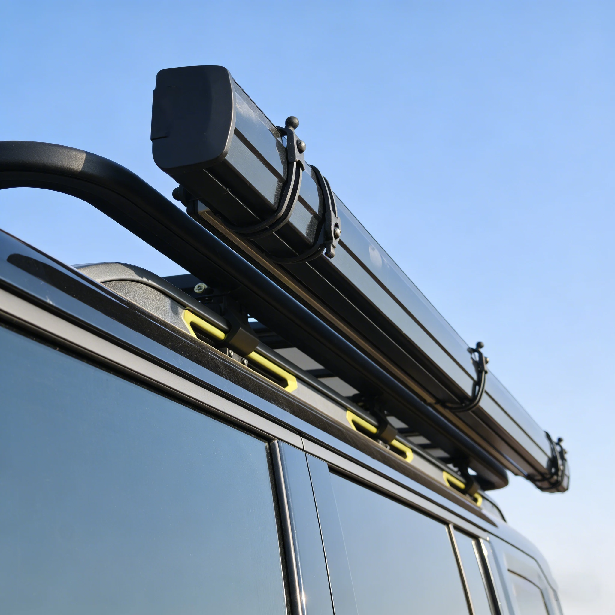 2*2.5m Car Motorized Retractable Roof Side Awning Hard Case Camper Single Beach Use Durable Oxford Fabric Four-Season
2*2.5m Car Motorized Retractable Roof Side Awning Hard Case Camper Single Beach Use Durable Oxford Fabric Four-Season