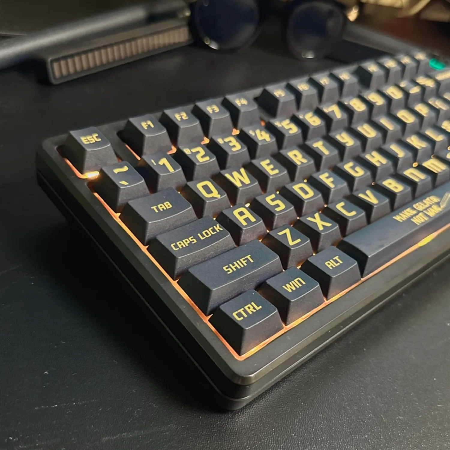 Cherry Keycaps PBT 130 Key DIY Black Storm Keycaps for 60/80/87/98/104/108 Mechanical Keyboards
Cherry Keycaps PBT 130 Key DIY Black Storm Keycaps for 60/80/87/98/104/108 Mechanical Keyboards