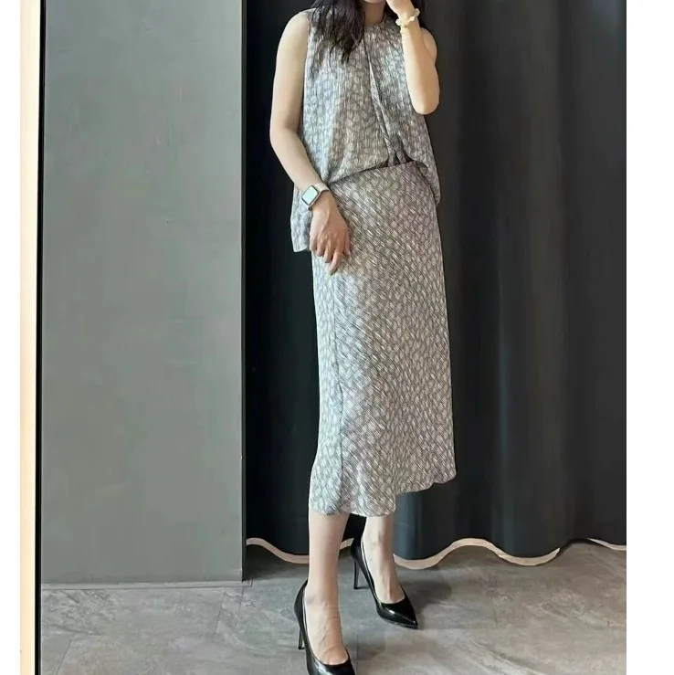 Dave&Di Summer New Style Leaf Printed Elegant Sleeveless Shirt Skirt Two Piece Set Women's
Dave&Di Summer New Style Leaf Printed Elegant Sleeveless Shirt Skirt Two Piece Set Women's