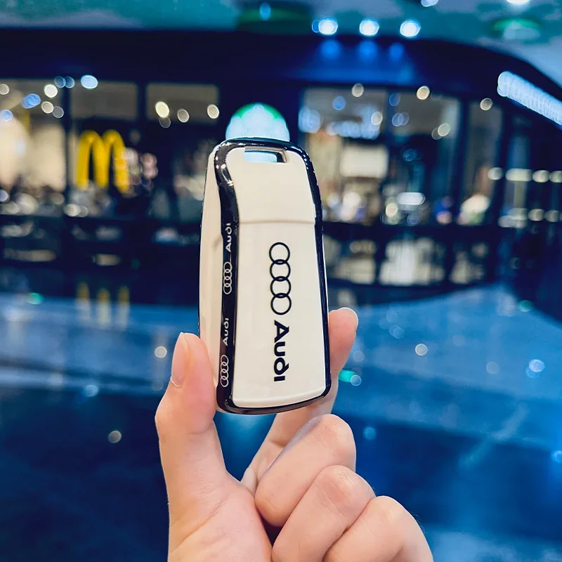 2025 Hot New Soft TPU Car Key Case Full Cover Shell Fob For Audi A6 A5 Q7 S4 S5 S7 A4 B9 A4L 4m 8W Q5 TT TTS RS 8S Coupe Auto Ac
2025 Hot New Soft TPU Car Key Case Full Cover Shell Fob For Audi A6 A5 Q7 S4 S5 S7 A4 B9 A4L 4m 8W Q5 TT TTS RS 8S Coupe Auto Ac