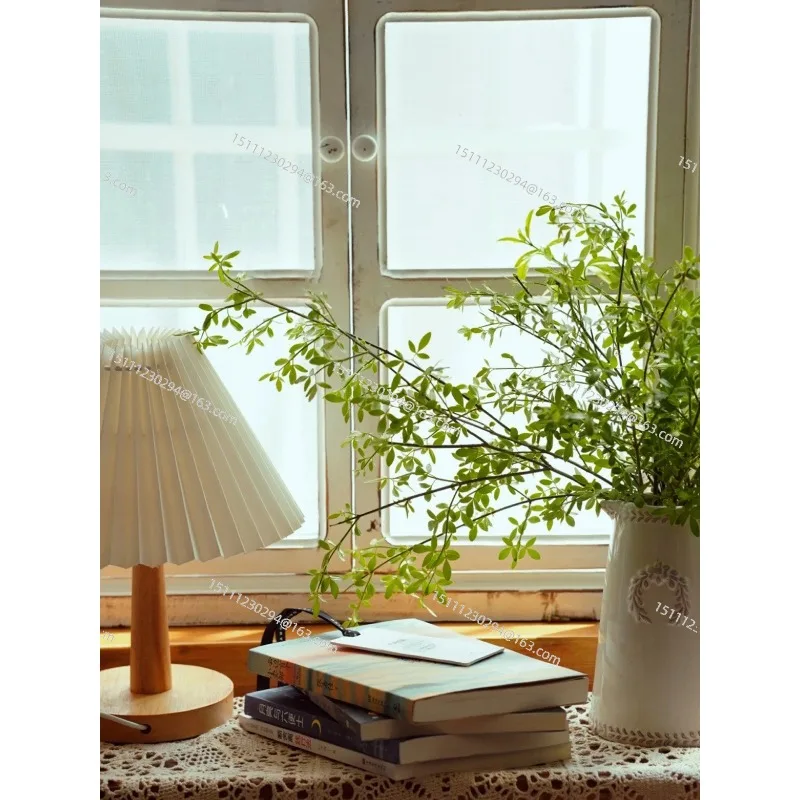 Ретро старое деревянное окно, настенное украшение для дома, мягкое фото украшение, садовая фотография
Ретро старое деревянное окно, настенное украшение для дома, мягкое фото украшение, садовая фотография