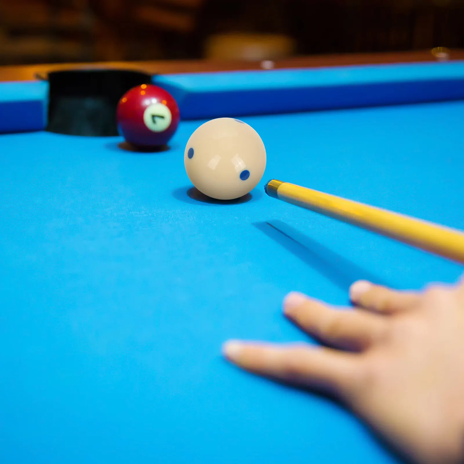 2Pcs Pool Driving Ball Six White Billiard Training Cue Ball Practice Billiards Supplies for Game Room
2Pcs Pool Driving Ball Six White Billiard Training Cue Ball Practice Billiards Supplies for Game Room