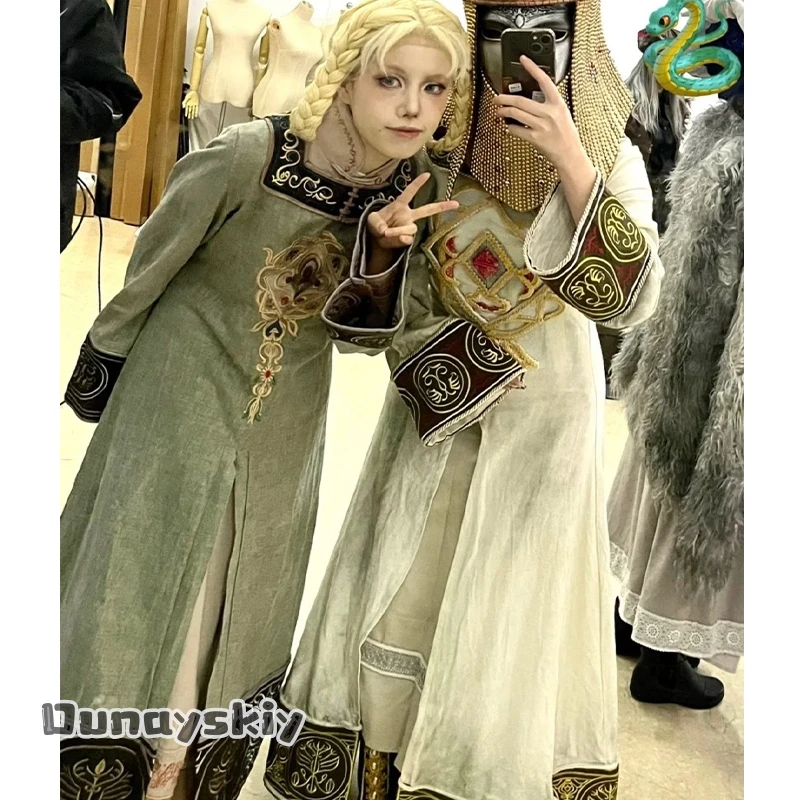 Dunayskiy/Rya The Scout Costume Retro Royal Style Green Long Robe Dress Vintage Floral Pattern Classical Cosplay Anime RING
Dunayskiy/Rya The Scout Costume Retro Royal Style Green Long Robe Dress Vintage Floral Pattern Classical Cosplay Anime RING