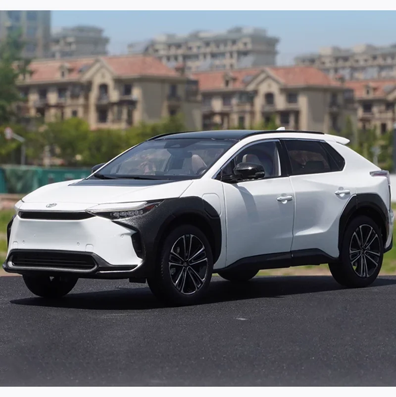 (No color box)Diecast 1/18 Scale 2022 bZ4X Alloy Car Model Adult gift Static finished decoration Desktop creative Souvenir Toy
(No color box)Diecast 1/18 Scale 2022 bZ4X Alloy Car Model Adult gift Static finished decoration Desktop creative Souvenir Toy