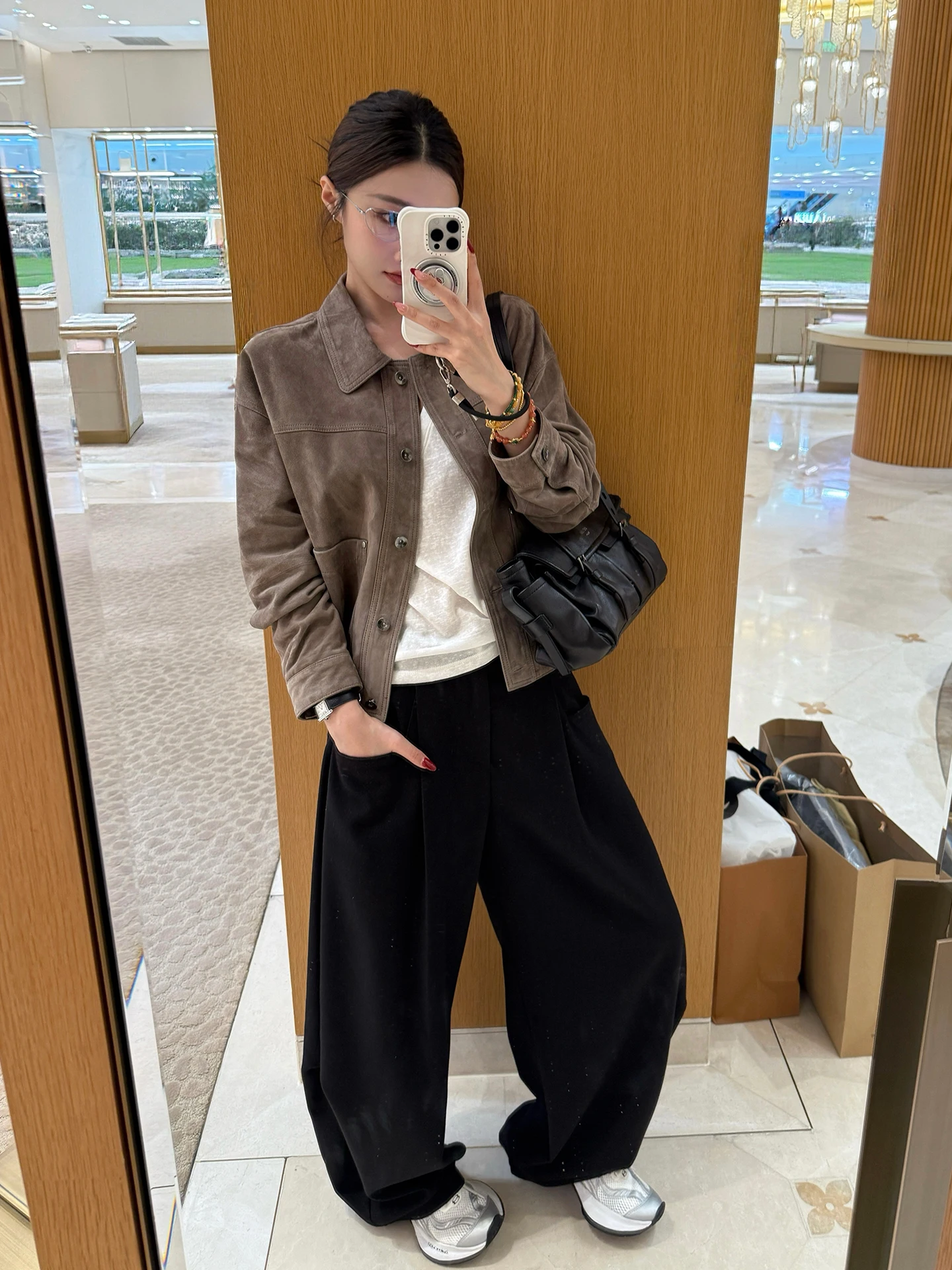 Black Casual Straight Leg Wide Leg Pants Loose Fit Spring 2026 New Style Women's Low Waist Polyester Fiber Ladies Trousers
Black Casual Straight Leg Wide Leg Pants Loose Fit Spring 2026 New Style Women's Low Waist Polyester Fiber Ladies Trousers