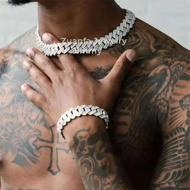 Baguette Moissanite 925 Sterling Silver Selling New Design Popular Style Iced Out Shining Bling Jewelry Cuban Link Chain
Baguette Moissanite 925 Sterling Silver Selling New Design Popular Style Iced Out Shining Bling Jewelry Cuban Link Chain