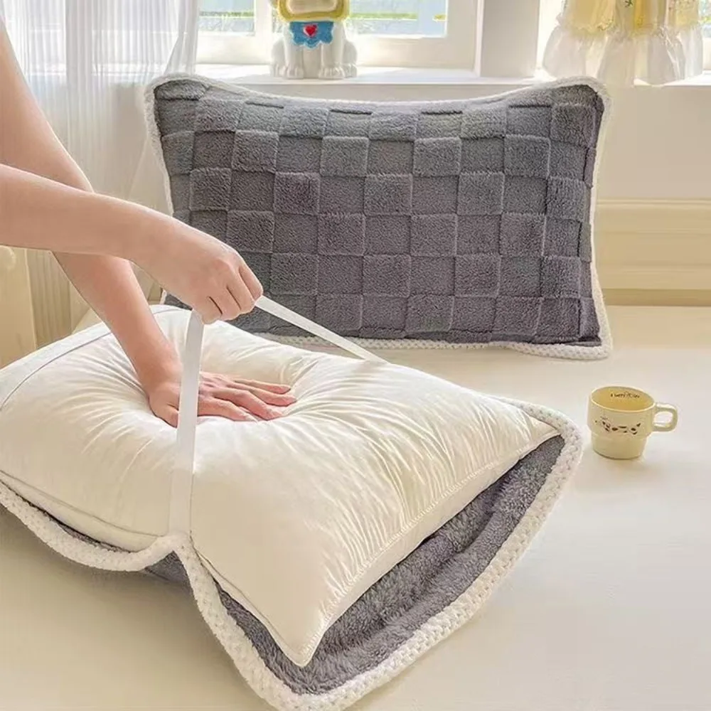 2 шт., жаккардовые наволочки из кораллового флиса, эластичный ремень, плюшевая подушка, полотенце, утолщенный теплый чехол для подушки для спальни
2 шт., жаккардовые наволочки из кораллового флиса, эластичный ремень, плюшевая подушка, полотенце, утолщенный теплый чехол для подушки для спальни
