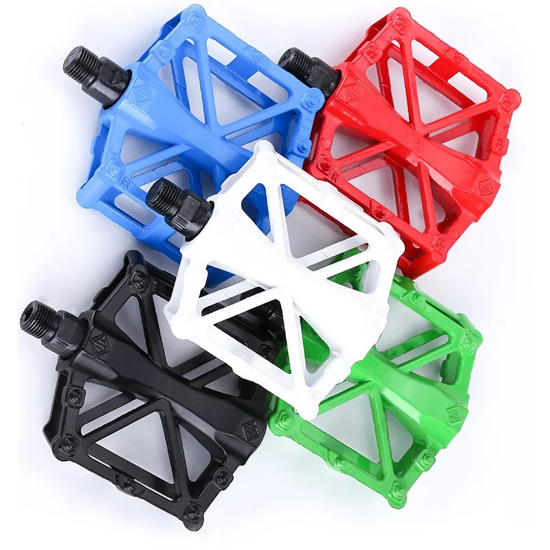 1 пара велосипедных педалей с двойным шаром, сверхлегкие педали для горного велосипеда из алюминиевого сплава, плоская противоскользящая велосипедная педальная платформа
1 пара велосипедных педалей с двойным шаром, сверхлегкие педали для горного велосипеда из алюминиевого сплава, плоская противоскользящая велосипедная педальная платформа