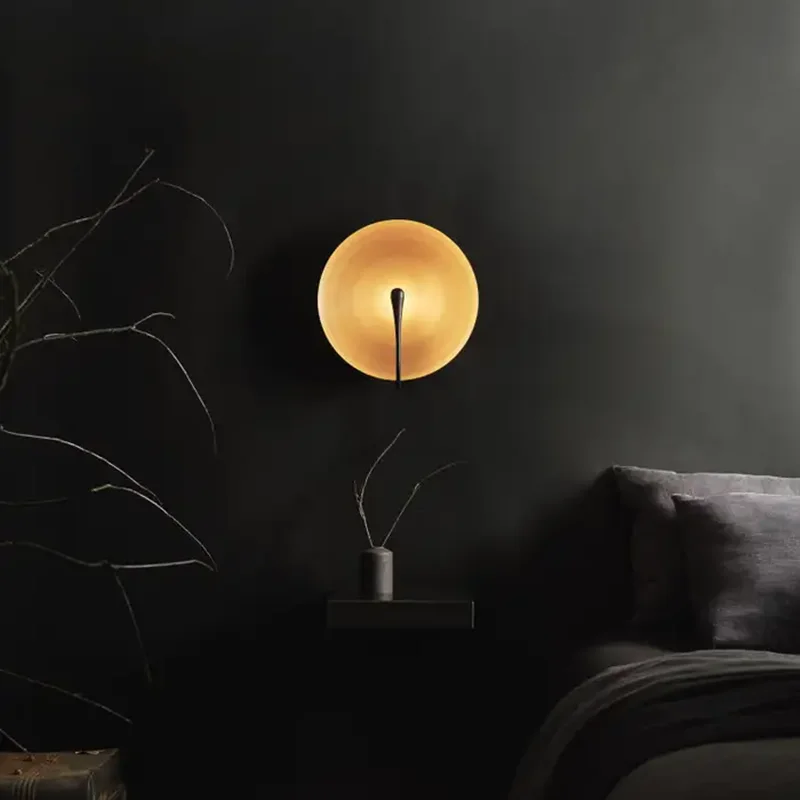 Vintage wall lamp Italian designer minimalist round wall light personalized living room bedroom bedside wall lamp
Vintage wall lamp Italian designer minimalist round wall light personalized living room bedroom bedside wall lamp