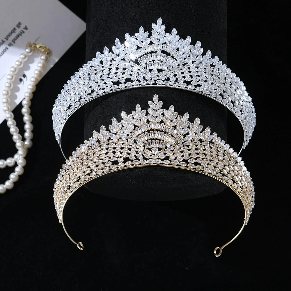 Французская свадьба, изысканная страза, циркон, корона для волос, невеста, принцесса, вечернее платье для выступления, дня рождения, аксессуар для головного убора
Французская свадьба, изысканная страза, циркон, корона для волос, невеста, принцесса, вечернее платье для выступления, дня рождения, аксессуар для головного убора