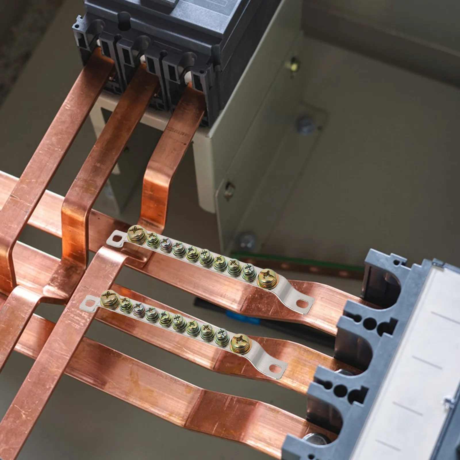 4pcs Pure Copper Grounding Bar 10-Terminal Terminal Block Strip For Electrical Panels Neutral-Ground Connector Ground
4pcs Pure Copper Grounding Bar 10-Terminal Terminal Block Strip For Electrical Panels Neutral-Ground Connector Ground