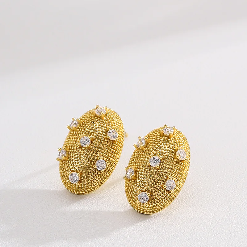 Exaggerated and Fashionable Geometric Oval Earrings for Women Rhinestone Gold-plated Earring Post Luxurious Everyday Wear
Exaggerated and Fashionable Geometric Oval Earrings for Women Rhinestone Gold-plated Earring Post Luxurious Everyday Wear