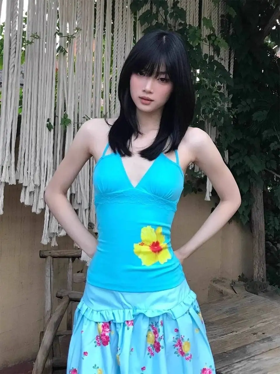 Rock Gothic Fashion Aesthetics Graphic Print Y2k Tank Top Fashion Subculture Vest Spicy Girls Vintage vibe Crop top Streetwear
Rock Gothic Fashion Aesthetics Graphic Print Y2k Tank Top Fashion Subculture Vest Spicy Girls Vintage vibe Crop top Streetwear